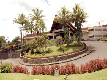 Hotel Pusako BUkittinggi Bagian luar foto